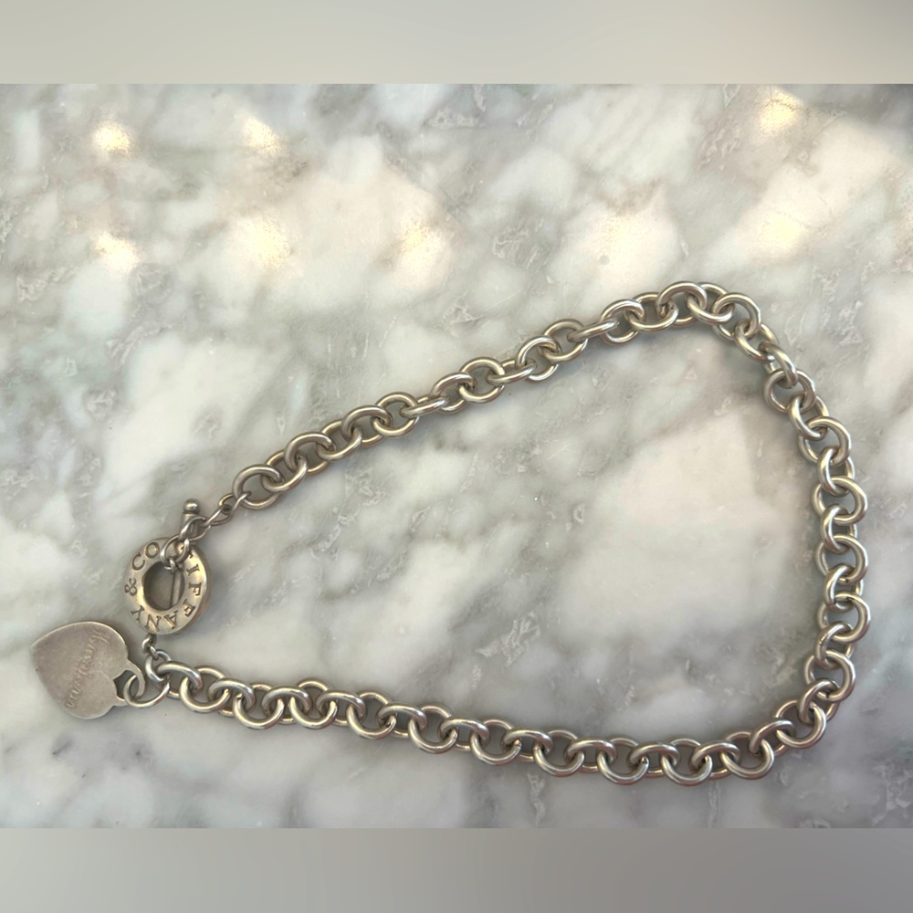 Return to Tiffany Heart Tag Toggle Necklace